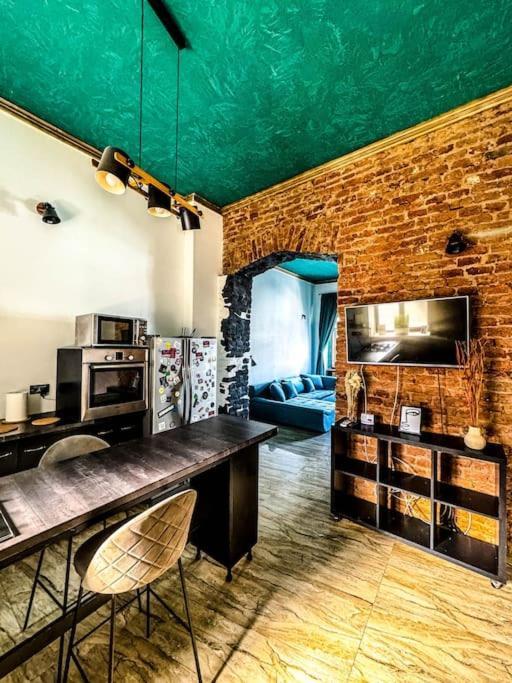 Cozy & Charming Apt. Downtown Apartment Timisoara Exterior photo